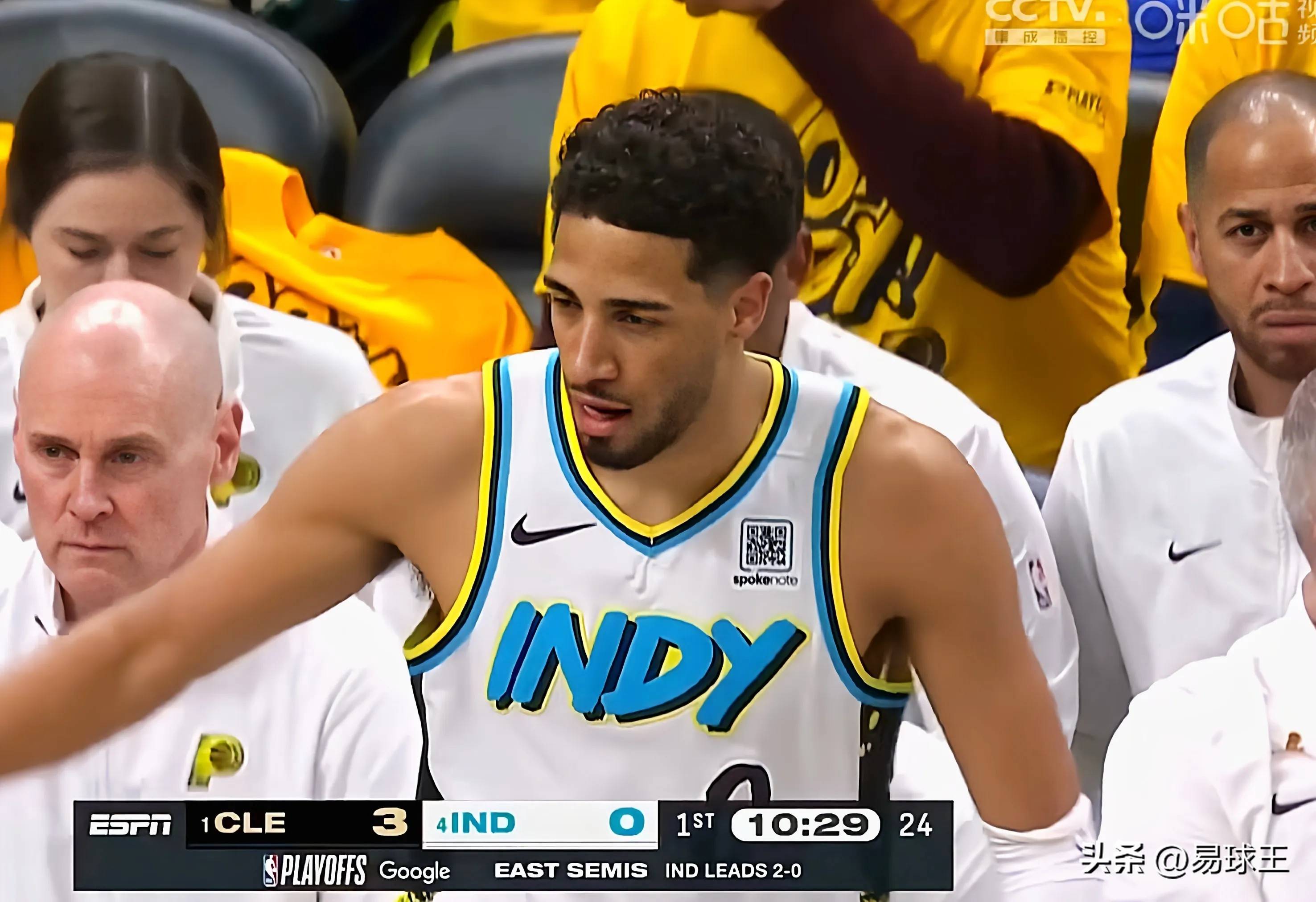 米切尔，步行者，连续三场30+！